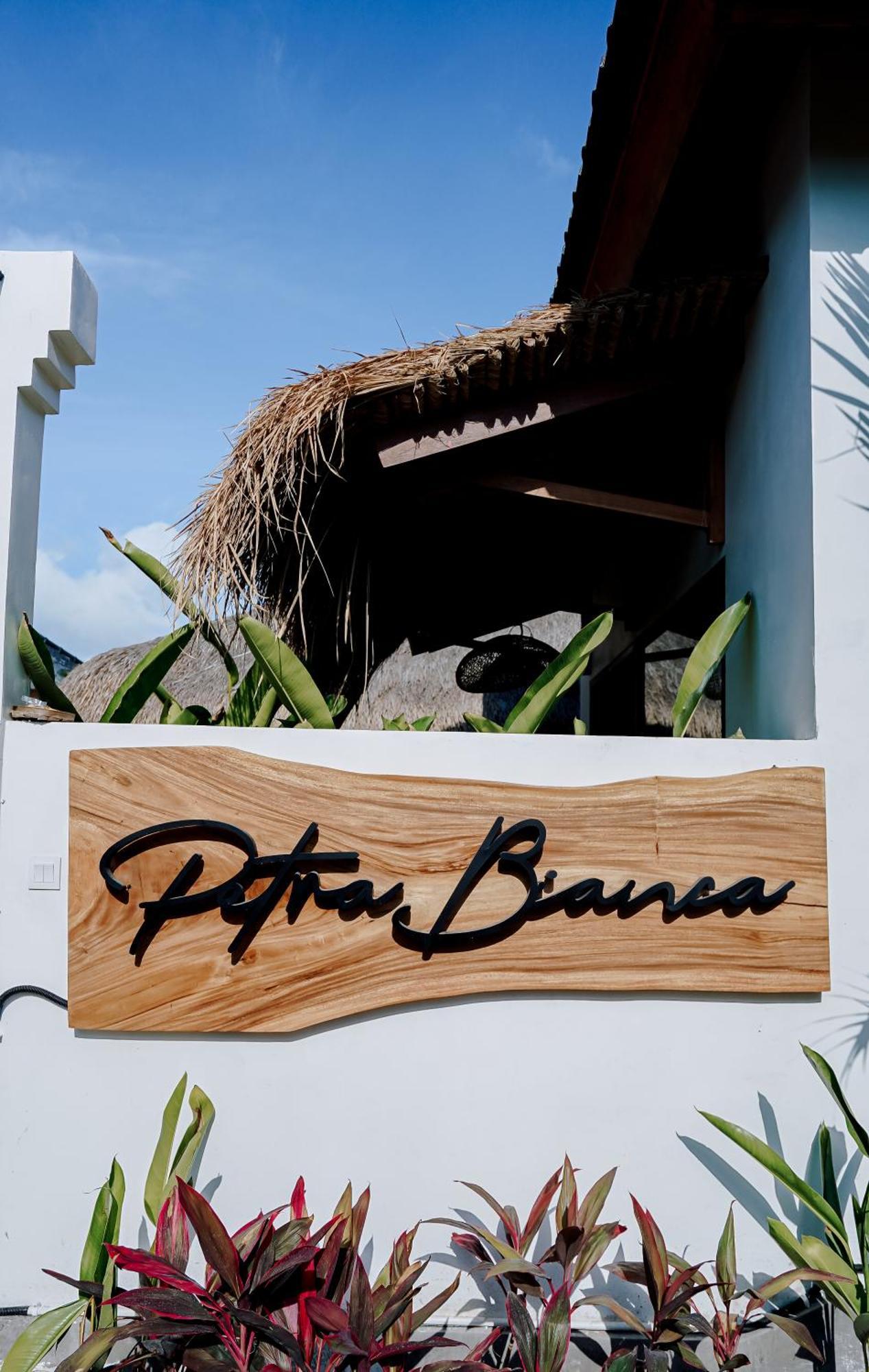 Hotel Petra Bianca Uluwatu Exterior foto